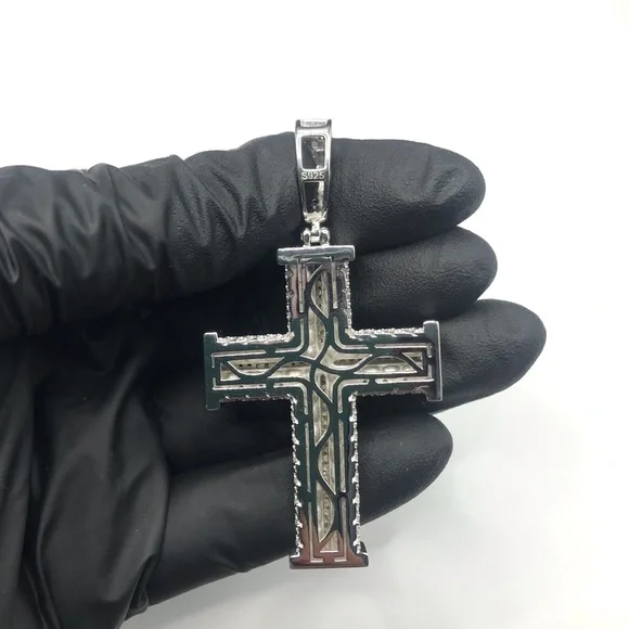 925 Sterling Silver 5.20CTMOISSANITE Cross Men’s Pendant